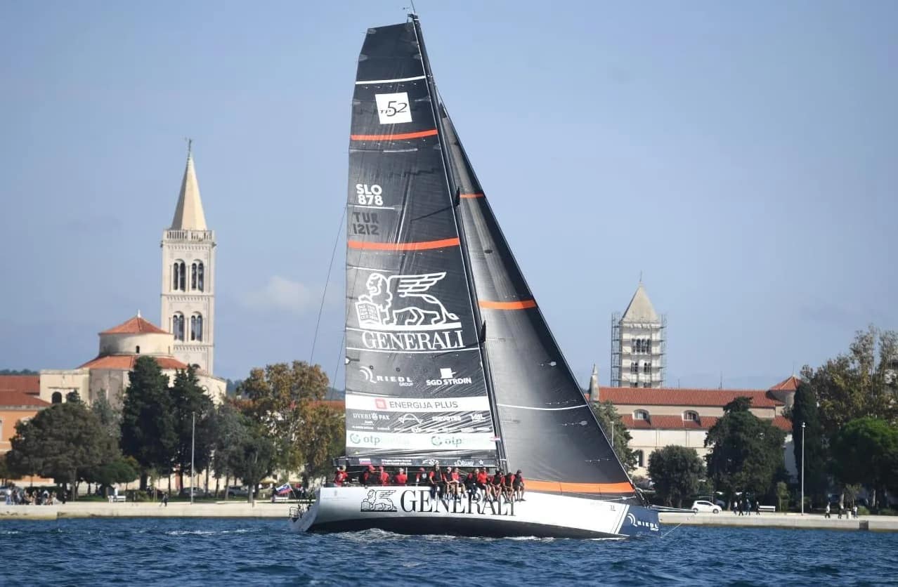 TP52 Generali - Assilina III от Farr Yacht Design - Image 11